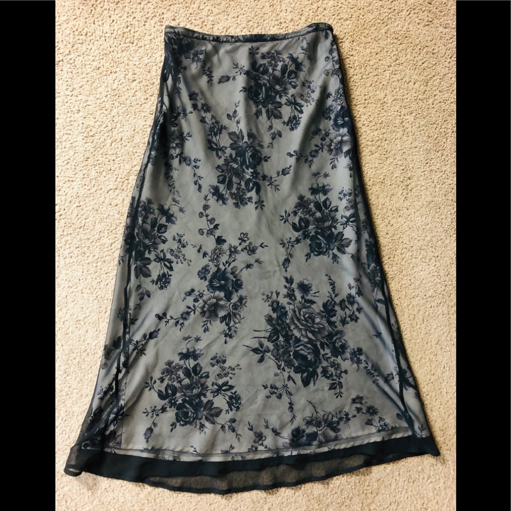 BCBG MAXAZRIA Maxi Roses Skirt🌹Elegant Flared